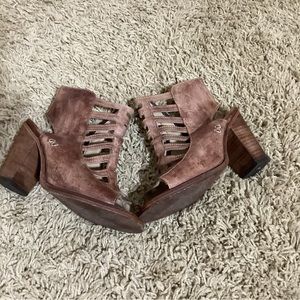 Bed Stu Brown Suede Cutout Block Heel Sandals